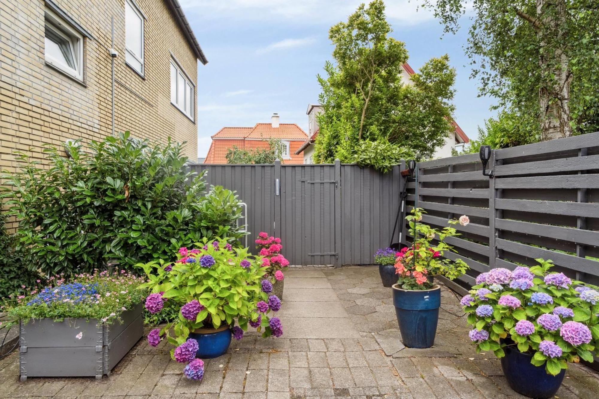 Lovely Top Floor Apart Copenhagen Near Airport, Metro And The Beach Ngoại thất bức ảnh